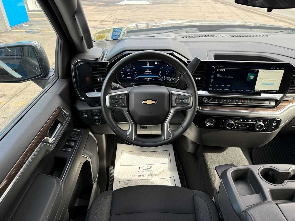 2023 Chevrolet Silverado 1500 LT (2FL)