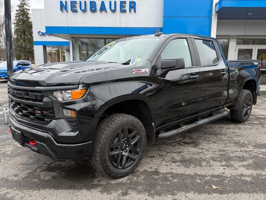 2024 Chevrolet Silverado 1500 Custom Trail Boss