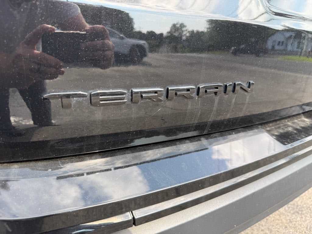 2023 GMC Terrain SLT