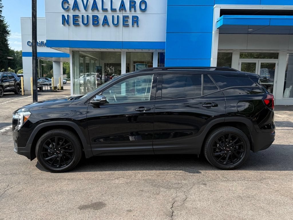 2023 GMC Terrain SLT