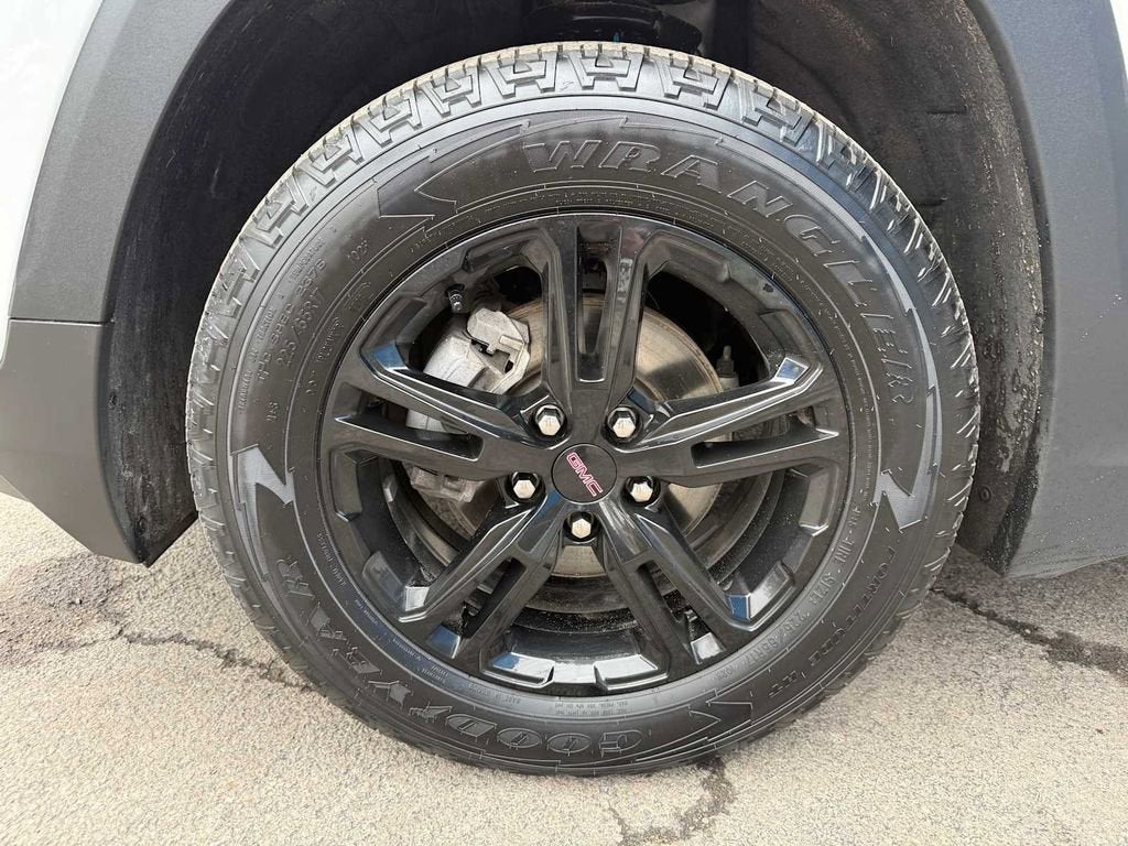 2023 GMC Terrain AT4