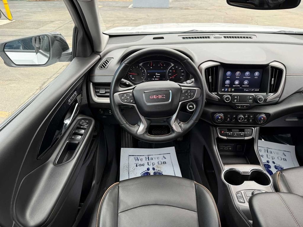 2023 GMC Terrain AT4
