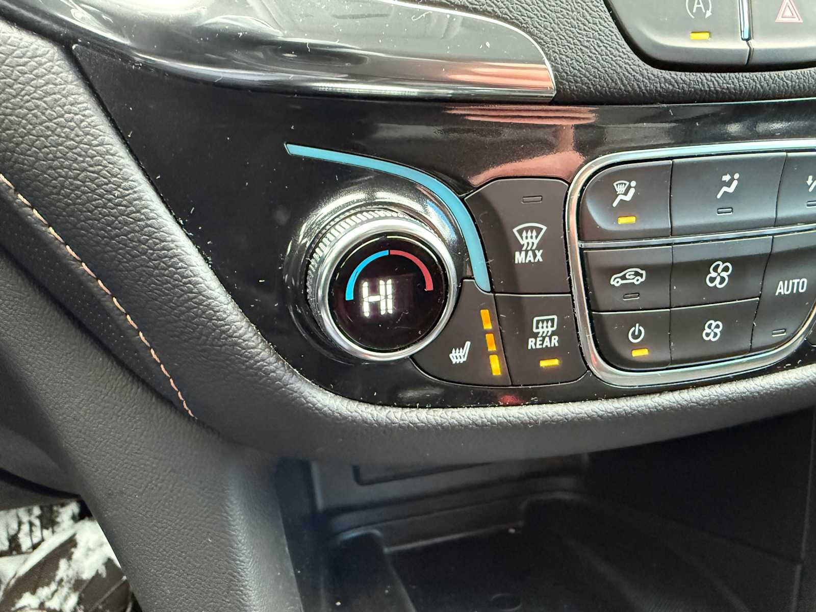 2022 Chevrolet Equinox Premier