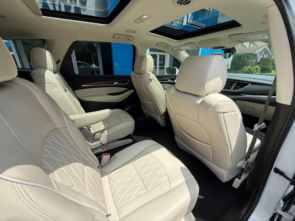 2022 Buick Enclave Avenir