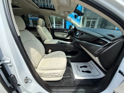 2022 Buick Enclave Avenir