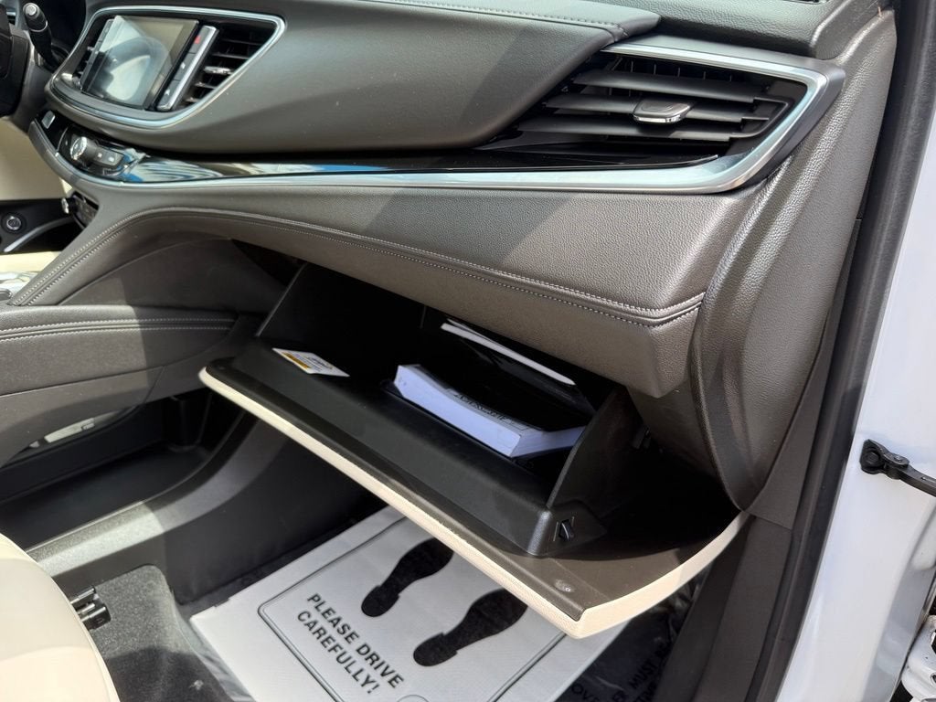 2022 Buick Enclave Avenir