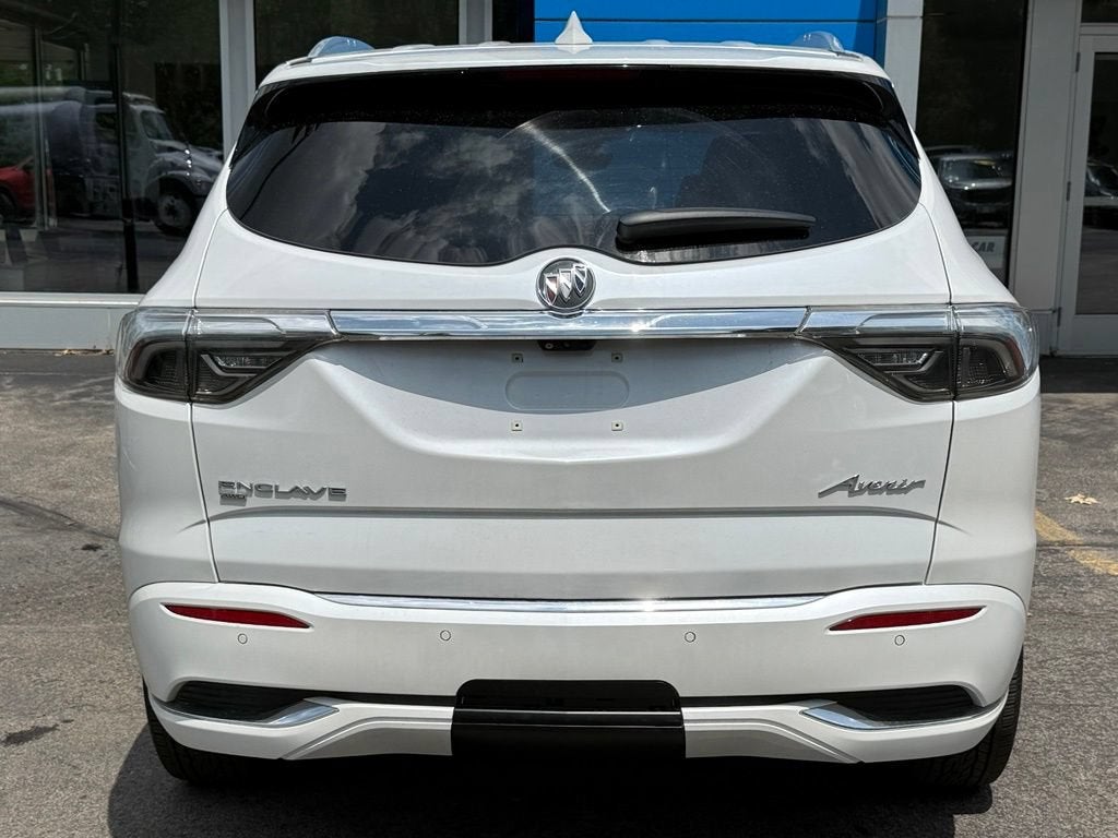 2022 Buick Enclave Avenir