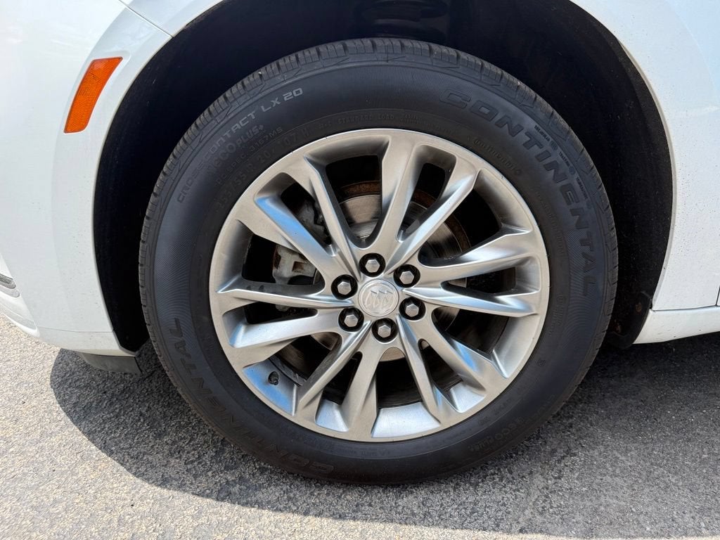 2022 Buick Enclave Avenir