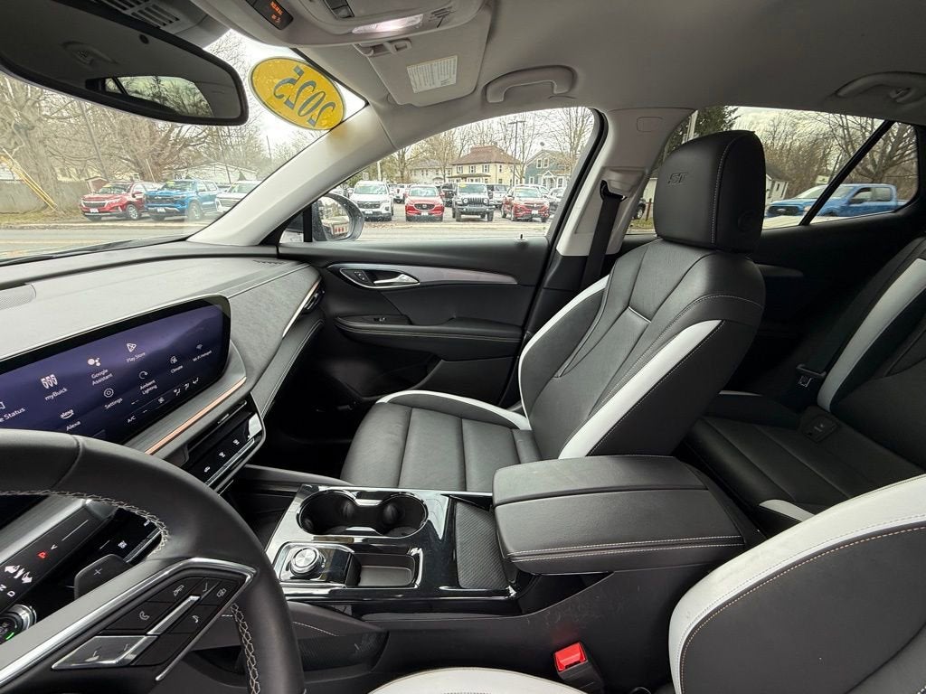 2025 Buick Envision Sport Touring