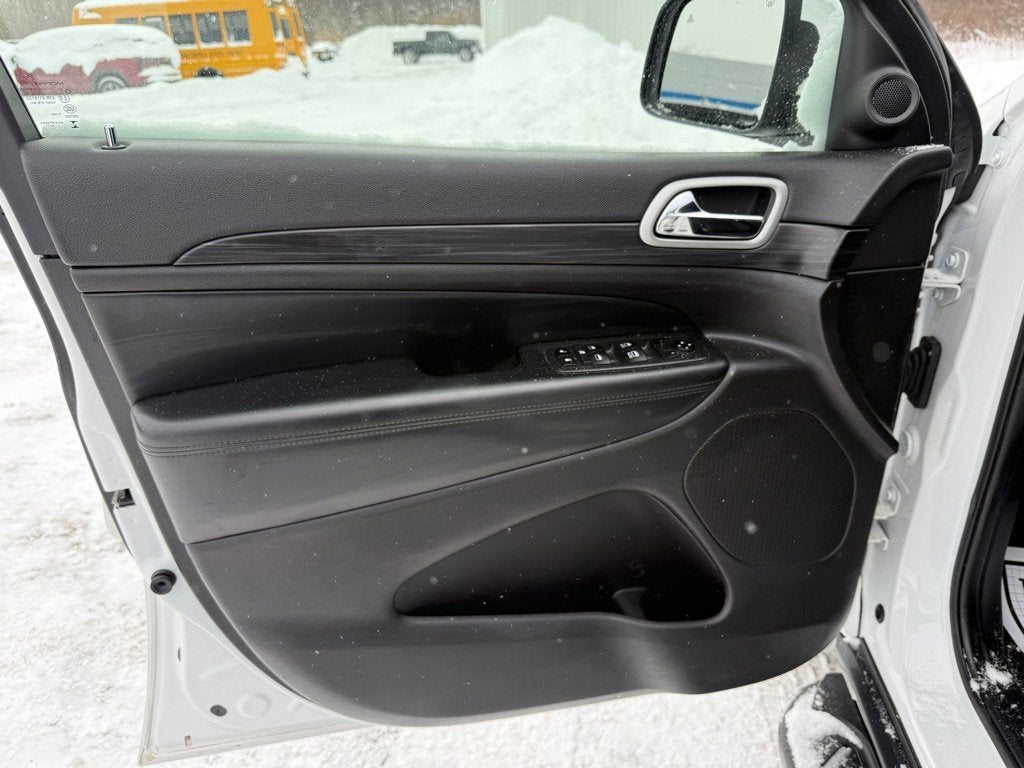 2021 Jeep Grand Cherokee Laredo E 4x4