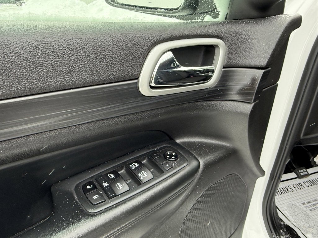 2021 Jeep Grand Cherokee Laredo E 4x4