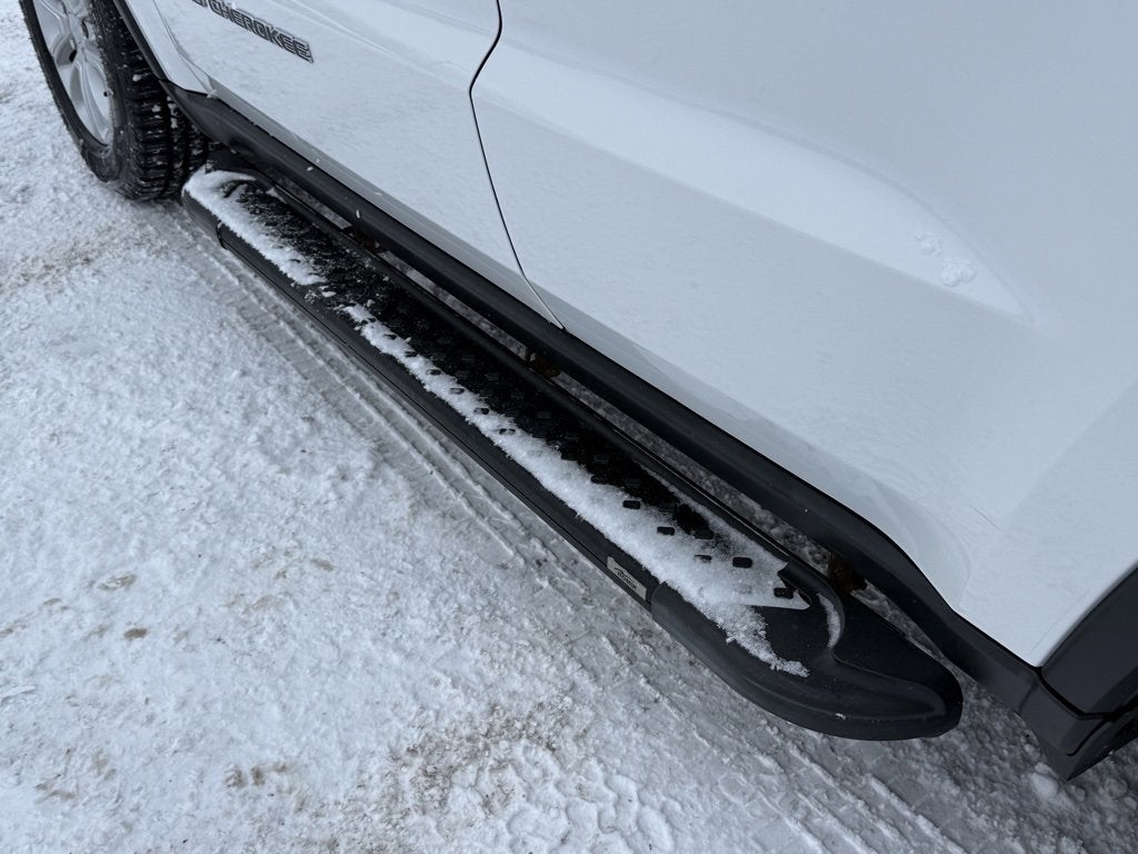 2021 Jeep Grand Cherokee Laredo E 4x4