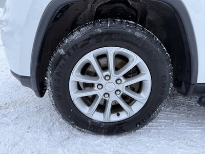 2021 Jeep Grand Cherokee Laredo E 4x4