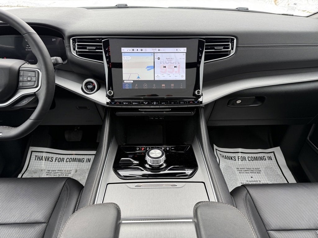 2024 Jeep Wagoneer L Series II Carbide