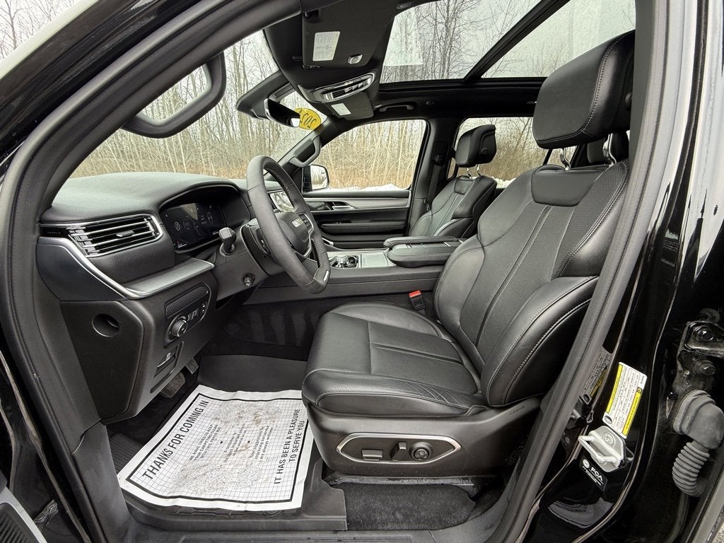 2024 Jeep Wagoneer L Series II Carbide