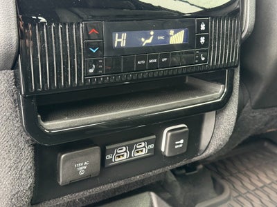 2024 Jeep Wagoneer L Series II Carbide