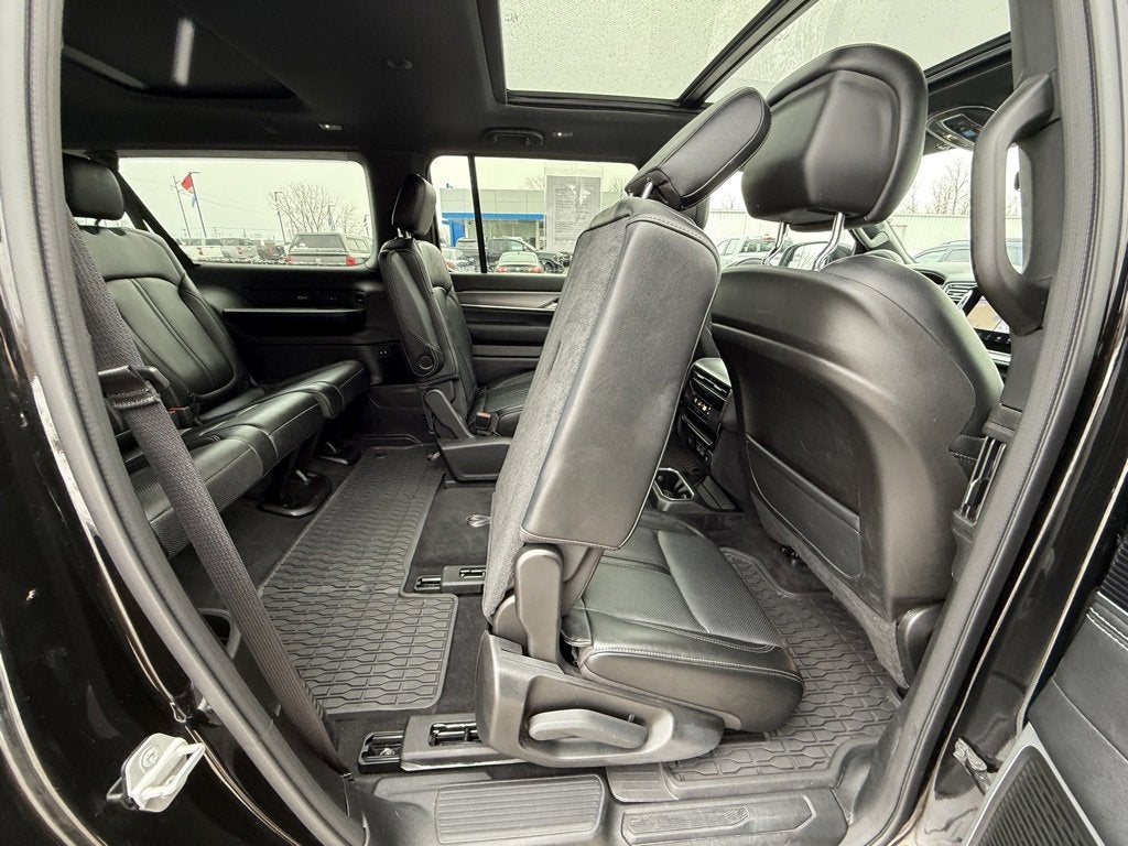 2024 Jeep Wagoneer L Series II Carbide