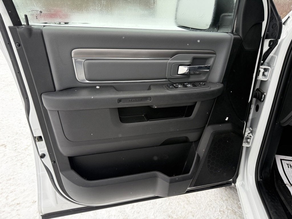 2023 RAM 1500 Classic SLT