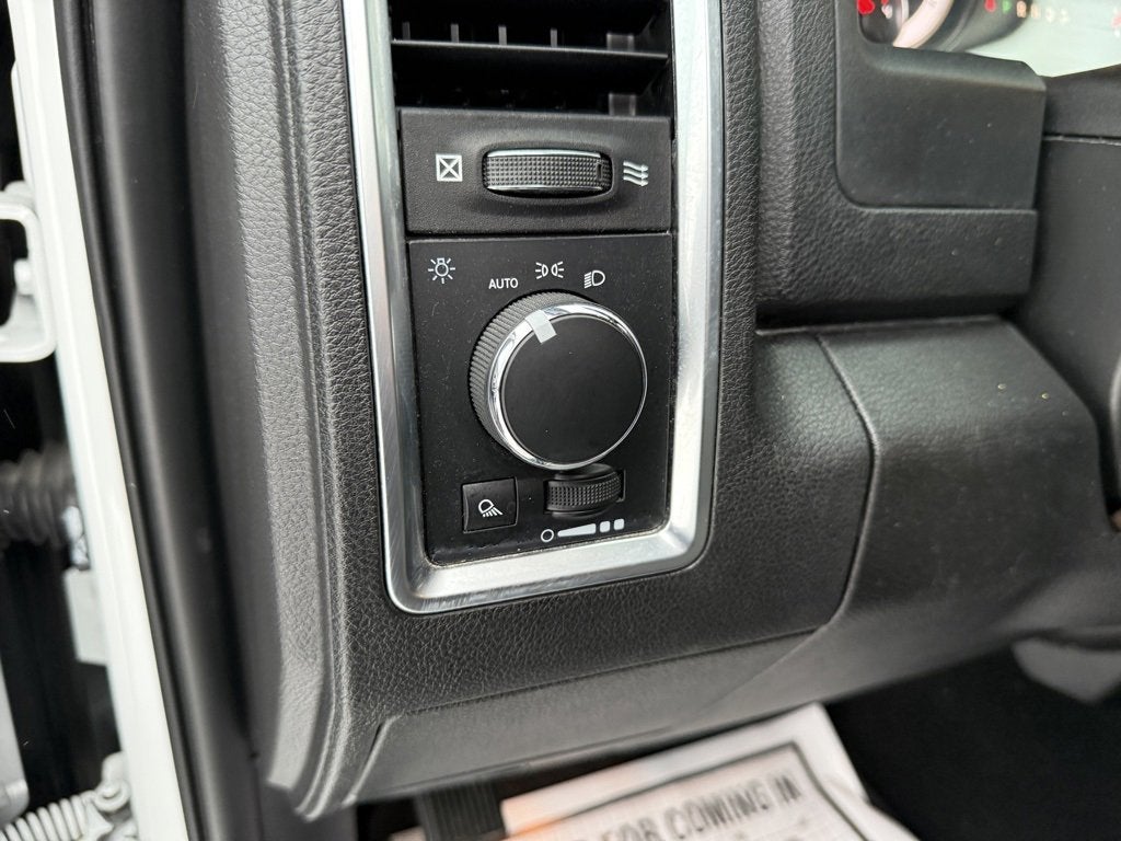 2023 RAM 1500 Classic SLT