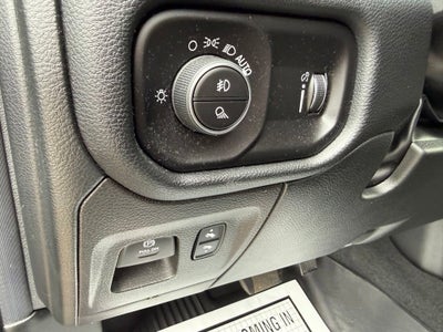 2022 RAM 1500 Big Horn Quad Cab 4x4 6'4" Box