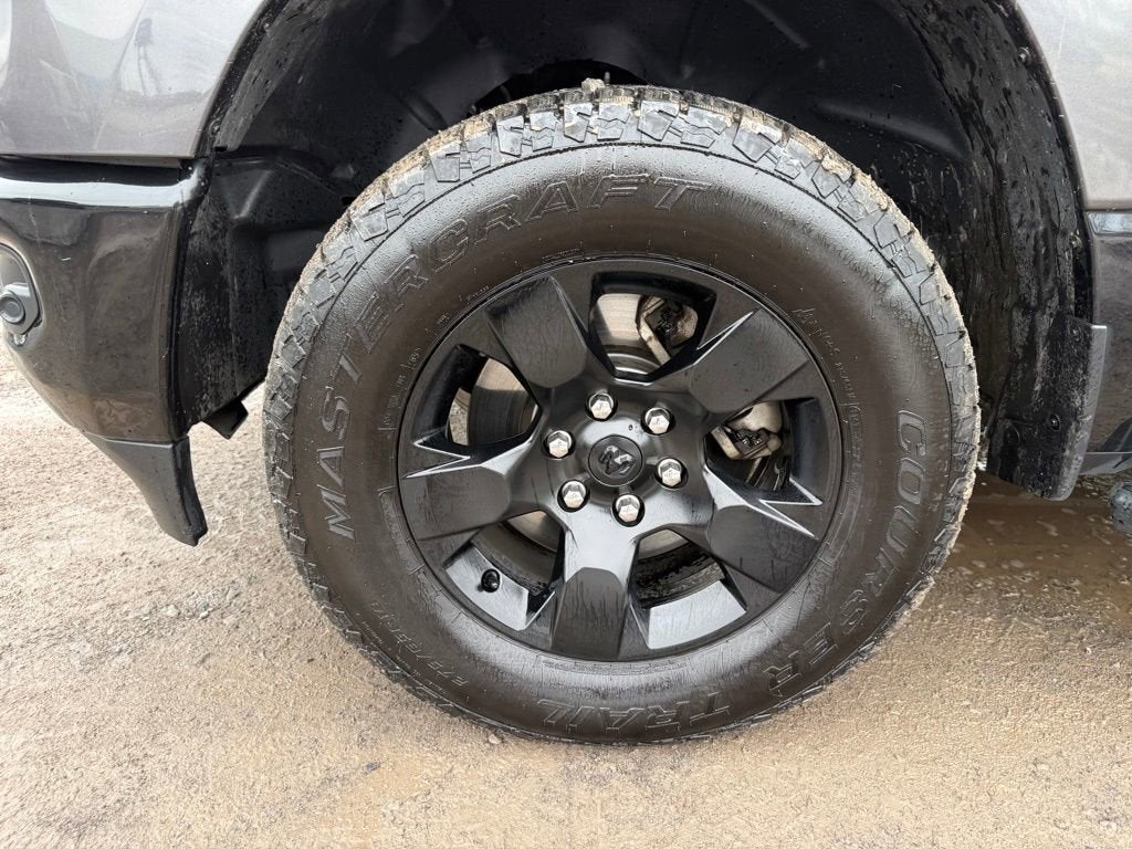 2022 RAM 1500 Big Horn Quad Cab 4x4 6'4" Box