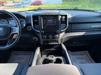 2020 RAM 1500 Big Horn Crew Cab 4x4 5'7" Box
