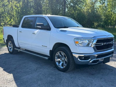2020 RAM 1500 Big Horn Crew Cab 4x4 5'7" Box