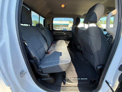 2020 RAM 1500 Big Horn Crew Cab 4x4 5'7" Box
