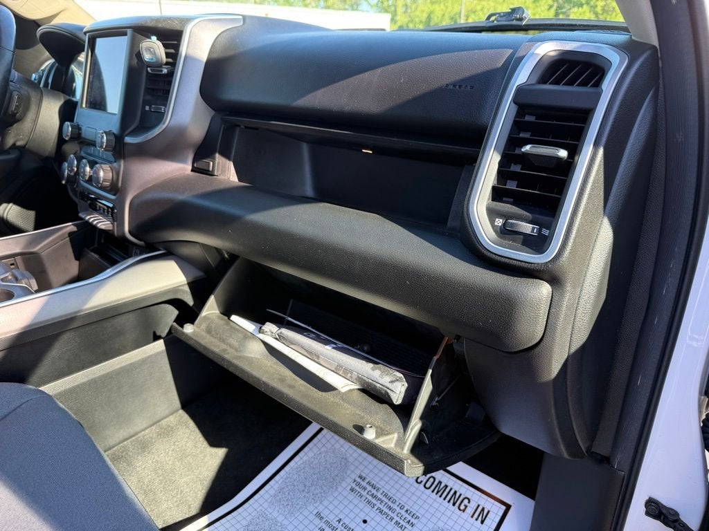2020 RAM 1500 Big Horn Crew Cab 4x4 5'7" Box