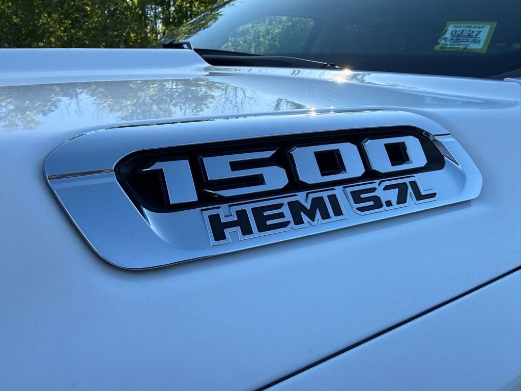 2020 RAM 1500 Big Horn Crew Cab 4x4 5'7" Box