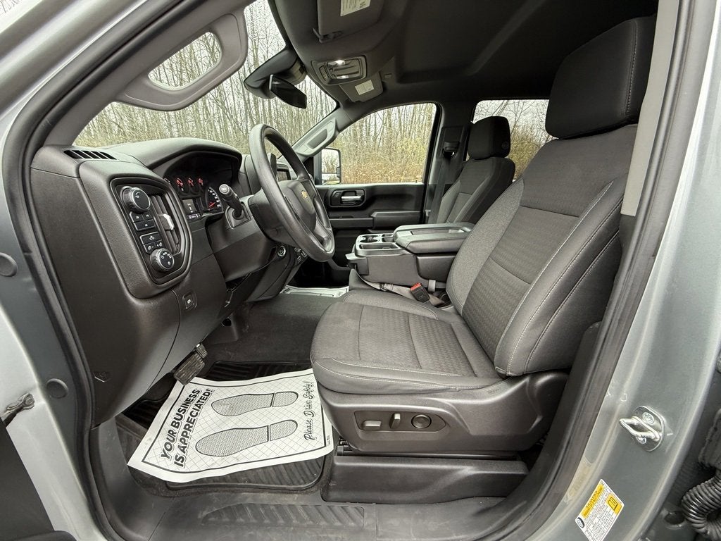 2024 Chevrolet Silverado 2500 HD Custom