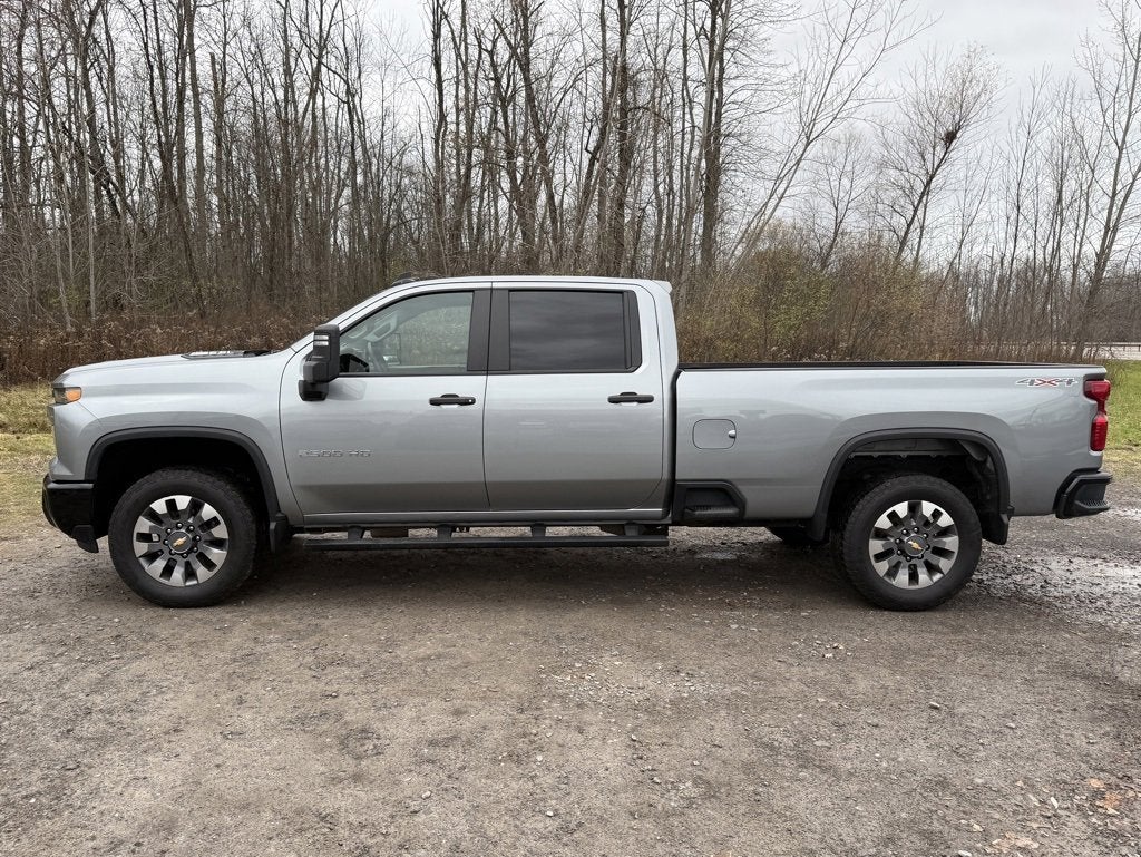 2024 Chevrolet Silverado 2500 HD Custom
