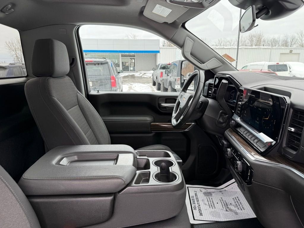 2024 Chevrolet Silverado 3500 HD LT