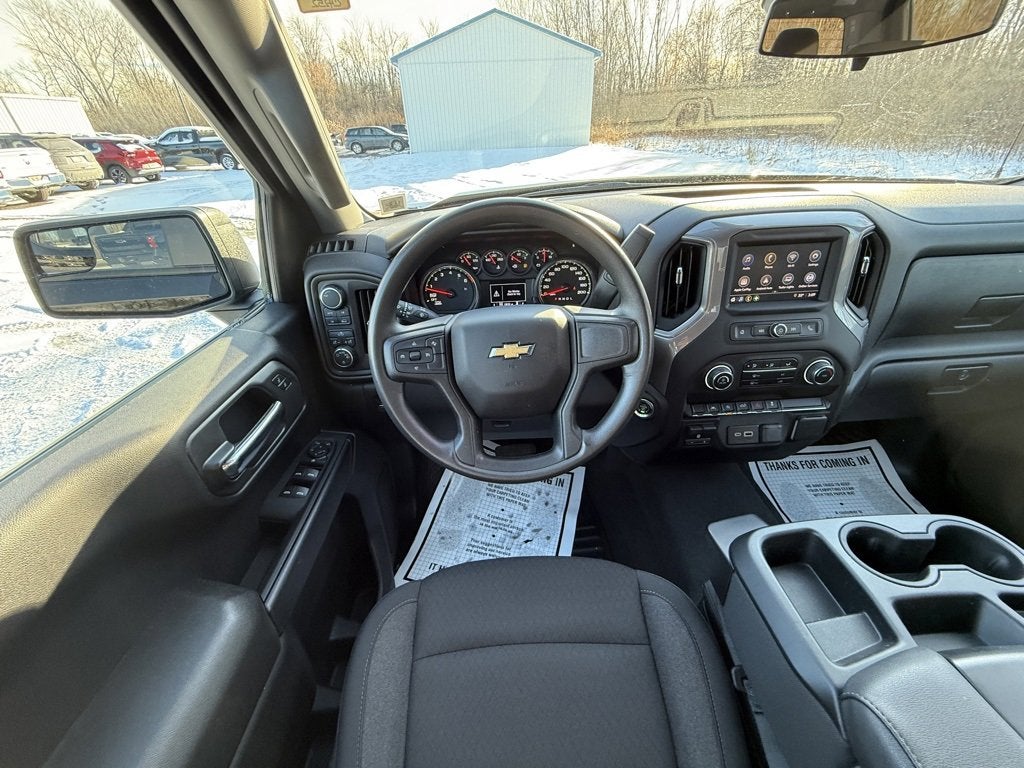 2024 Chevrolet Silverado 1500 Custom