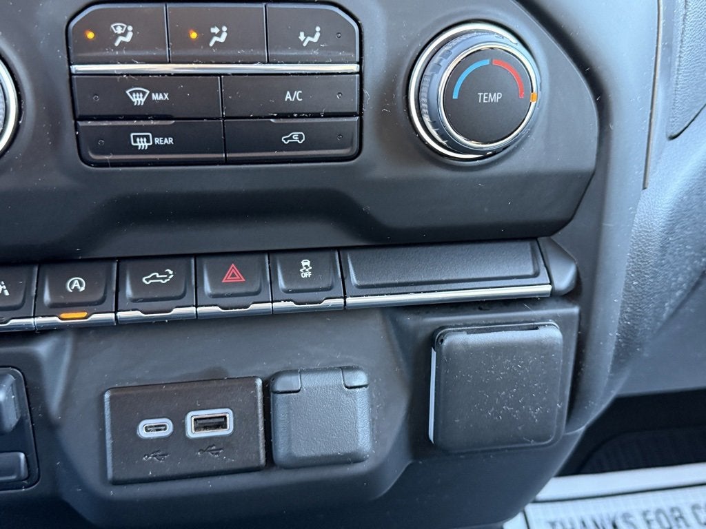 2024 Chevrolet Silverado 1500 Custom