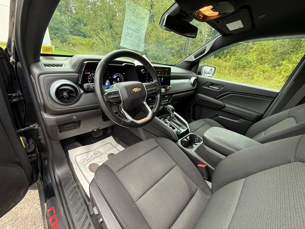 2024 Chevrolet Colorado LT