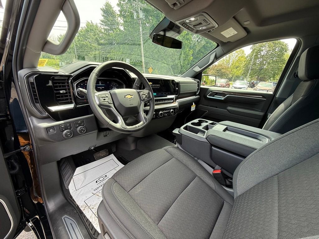 2026 Chevrolet Silverado 1500 LT - Photo 17