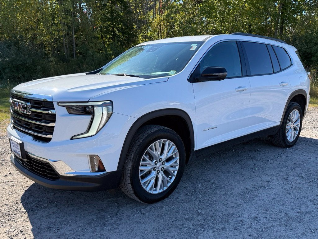 2024 GMC Acadia Elevation