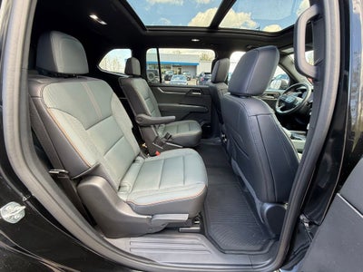 2024 GMC Acadia AT4