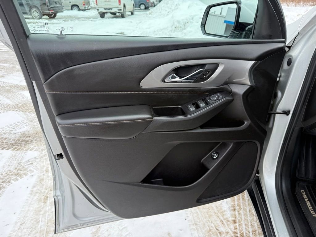 2018 Chevrolet Traverse LT Cloth