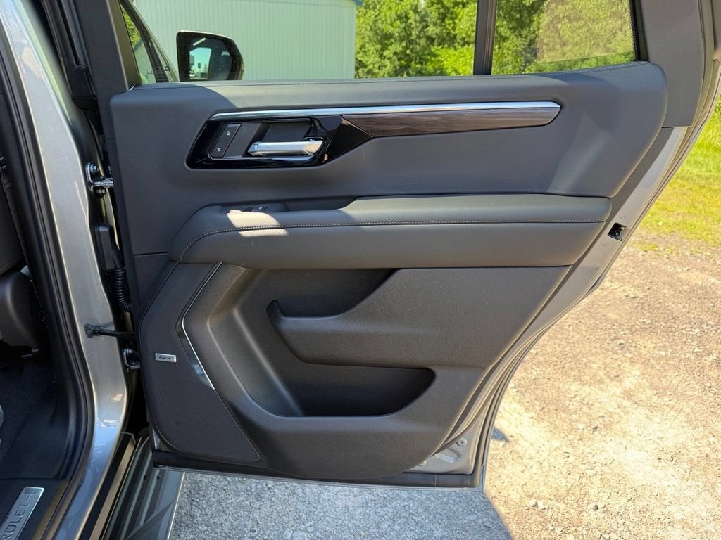 2026 Chevrolet Tahoe LT - Photo 34
