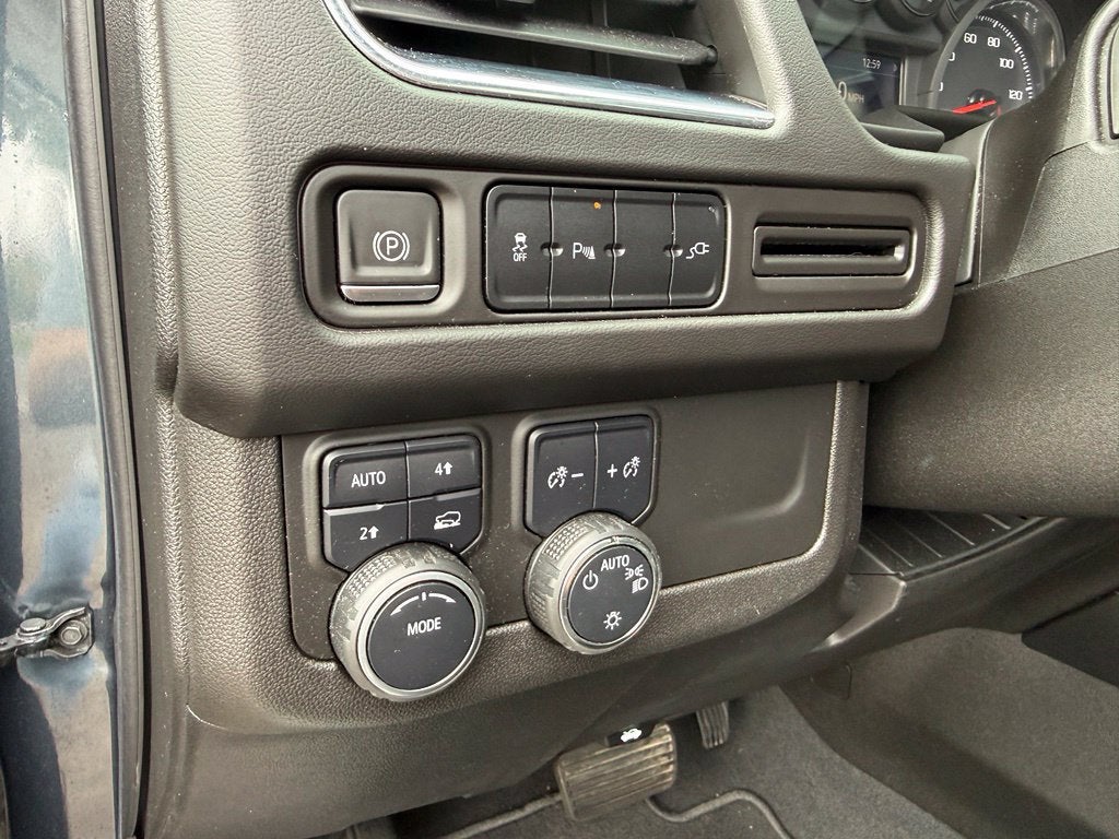 2021 Chevrolet Suburban LT
