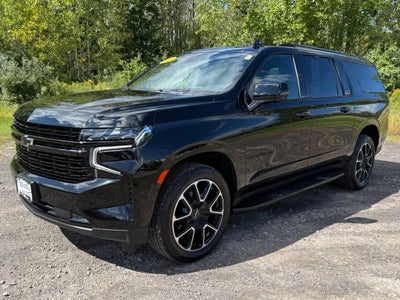 2023 Chevrolet Suburban RST