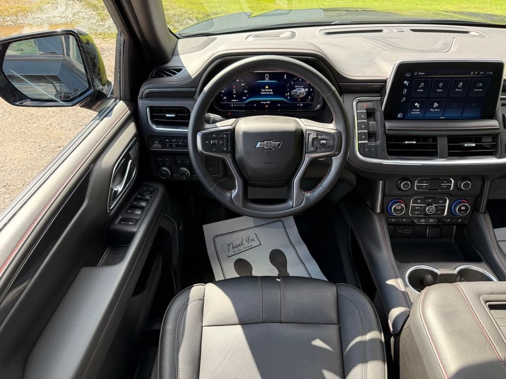 2023 Chevrolet Suburban RST