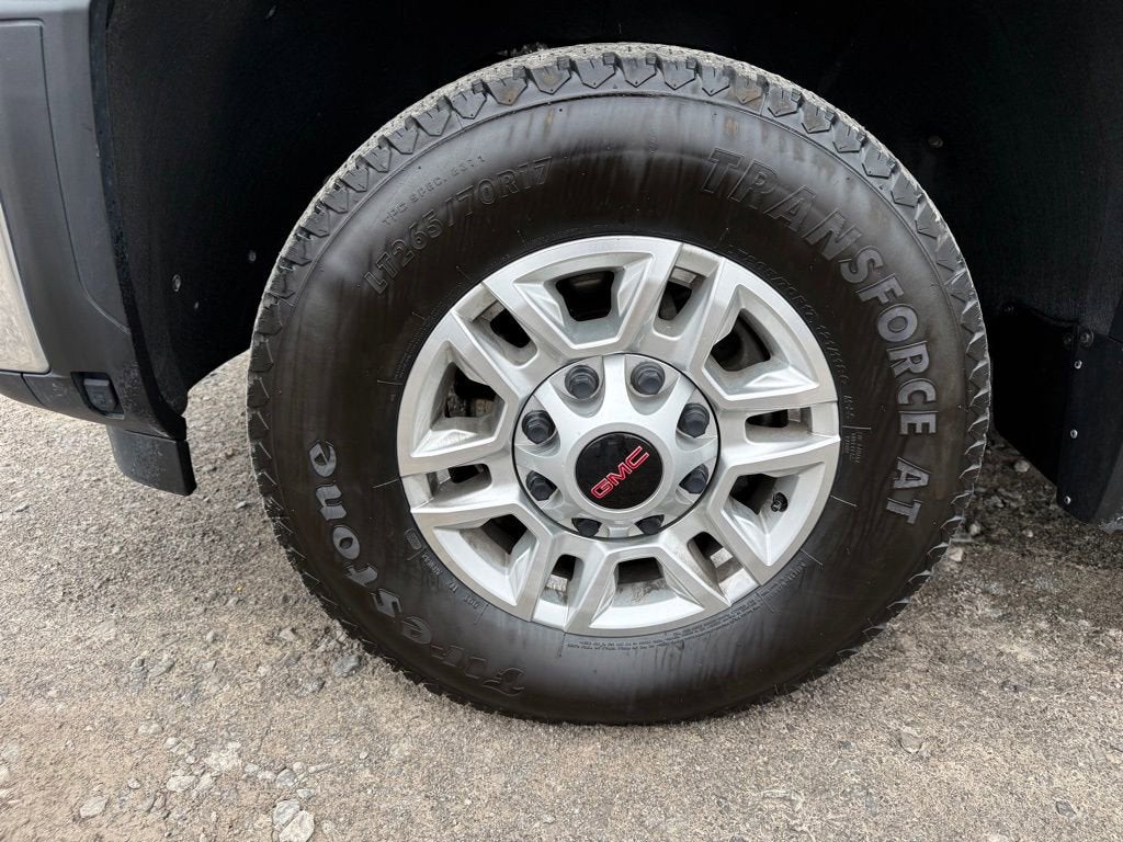 2024 GMC Sierra 2500 HD Pro