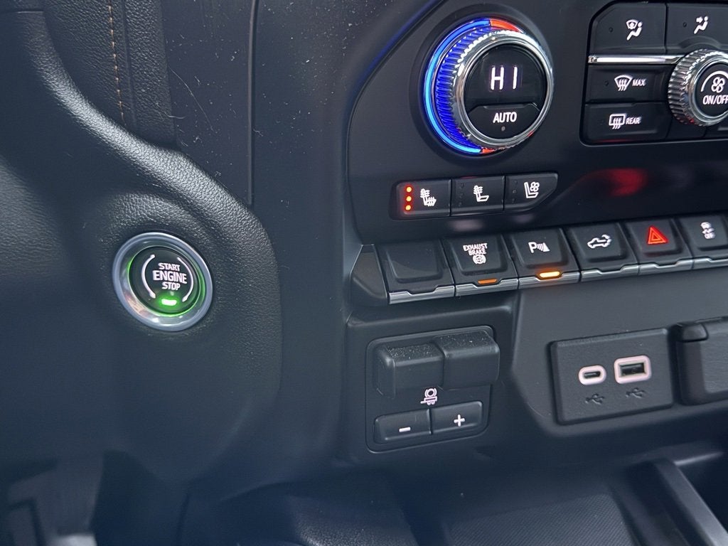 2023 GMC Sierra 2500 HD AT4