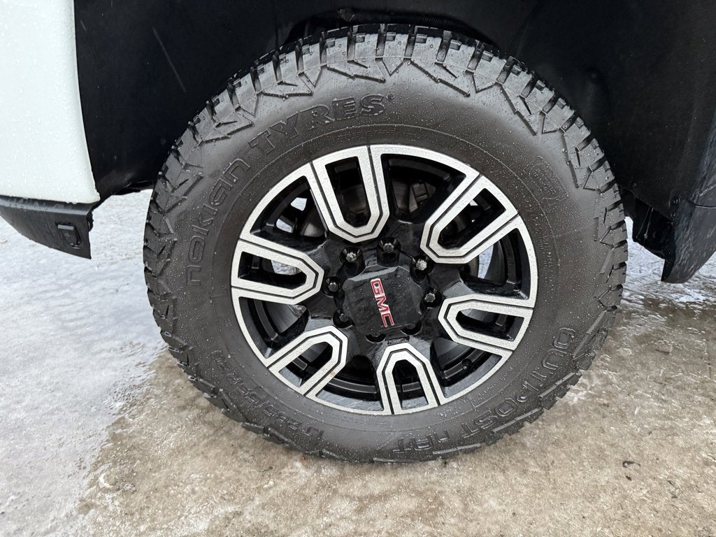 2023 GMC Sierra 2500 HD AT4