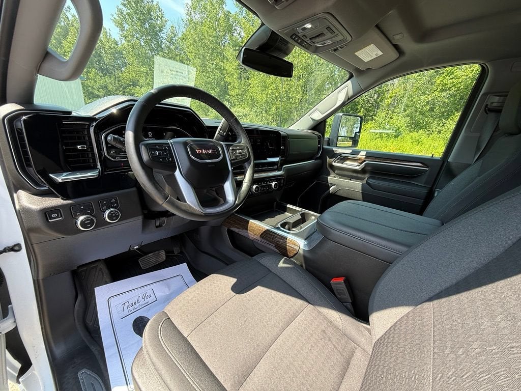 2025 GMC Sierra 2500 HD SLE