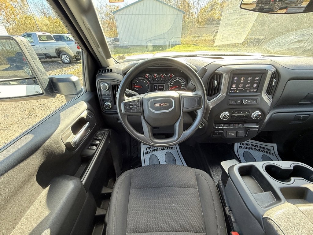 2024 GMC Sierra 2500 HD Pro