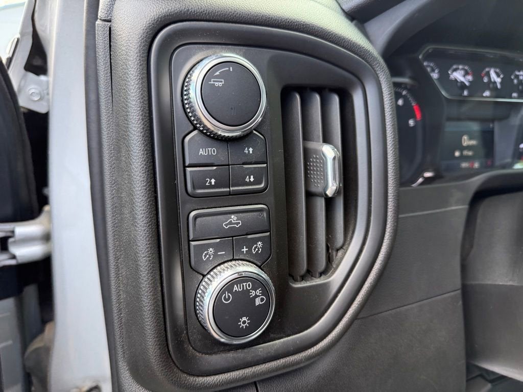 2023 GMC Sierra 2500 HD Pro
